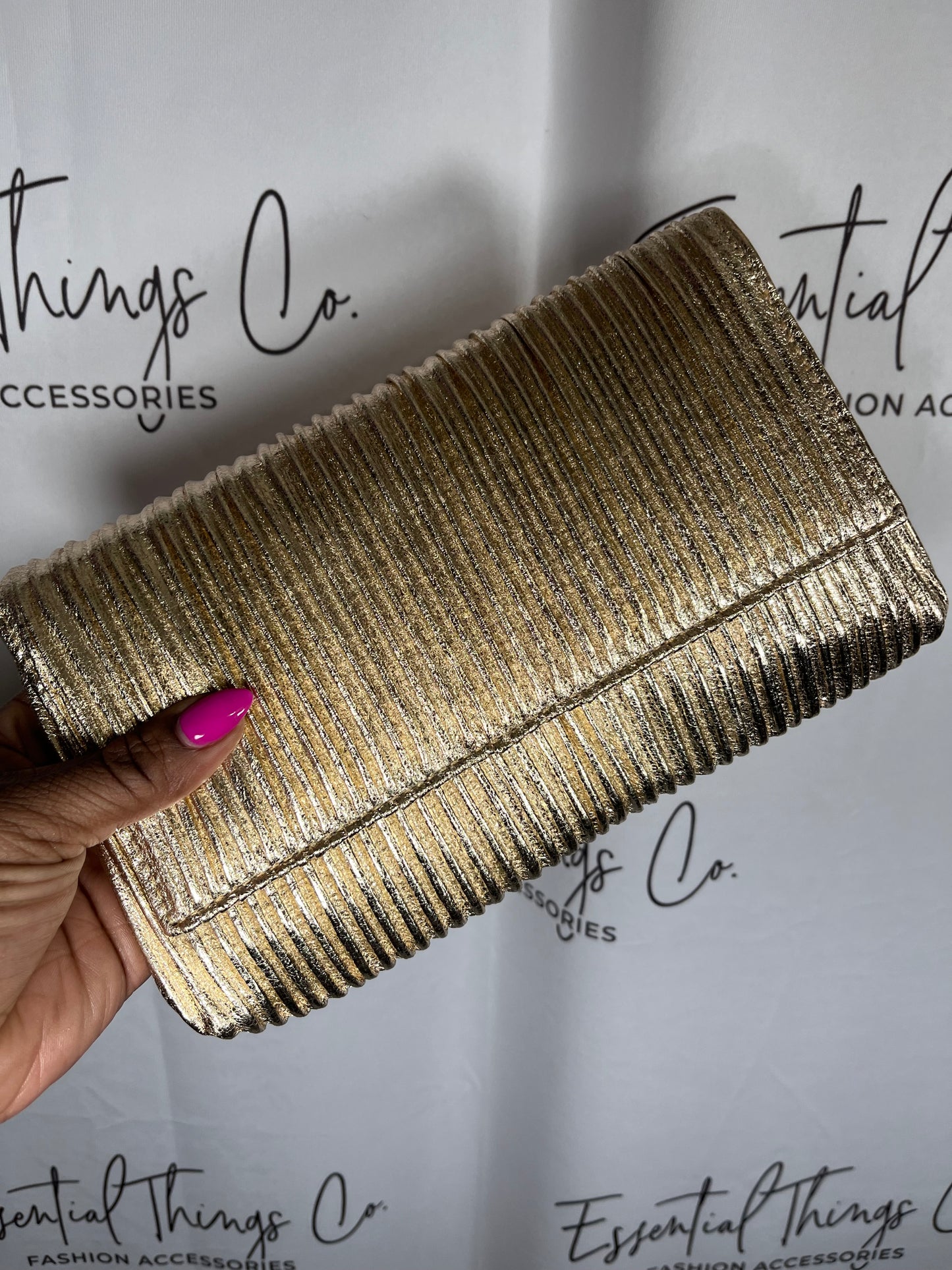 Charming Clutch