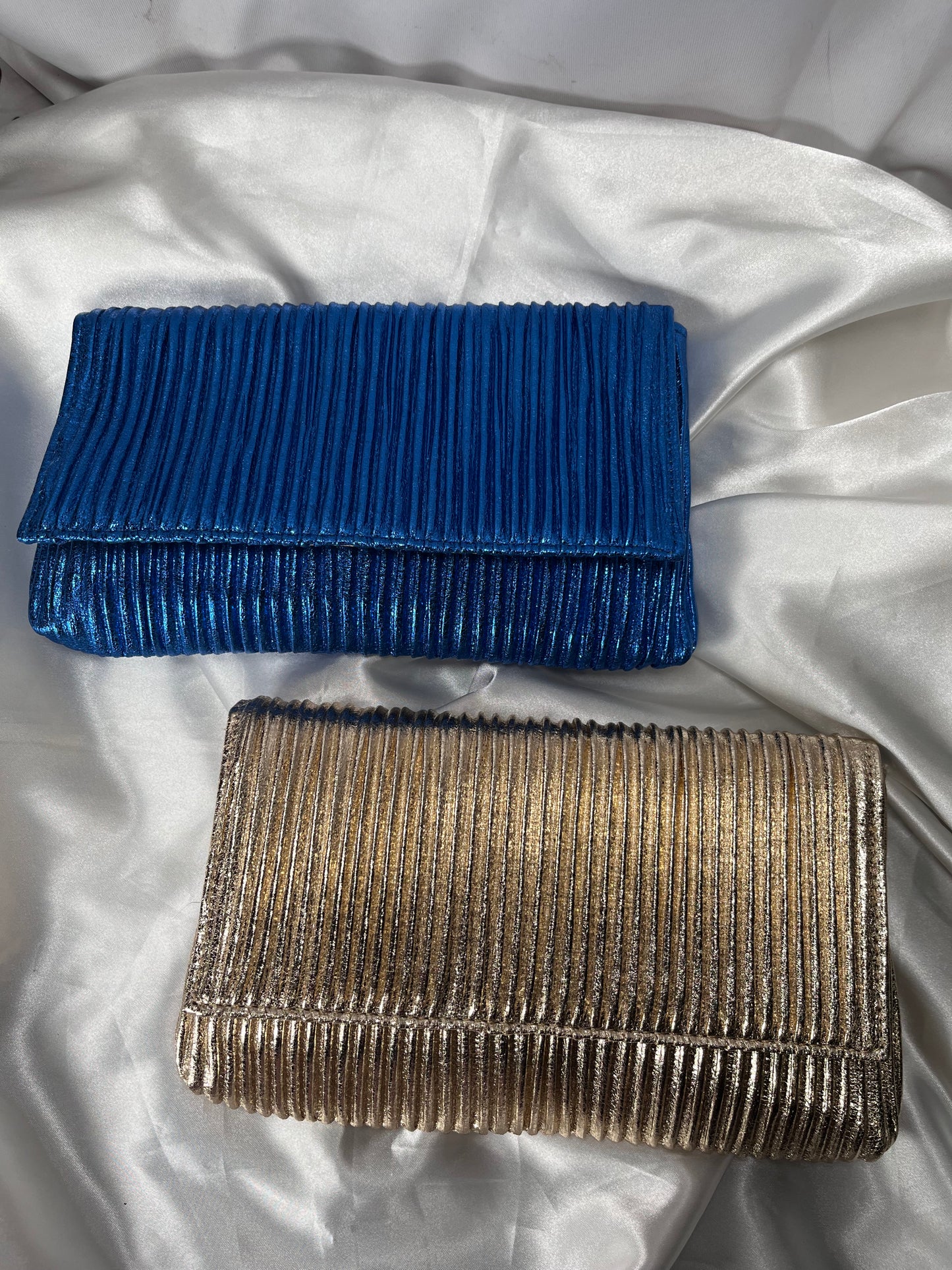 Charming Clutch