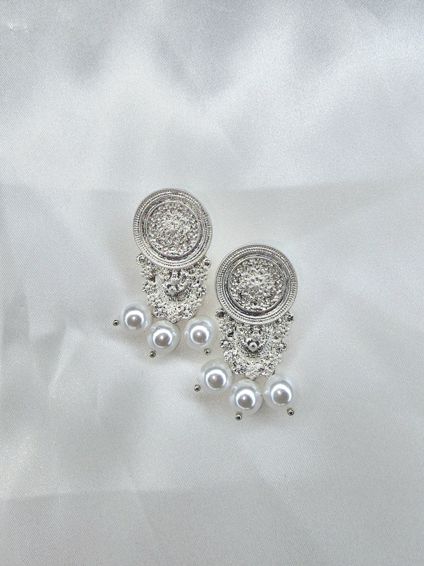 Silver Pearl Dangle Earrings